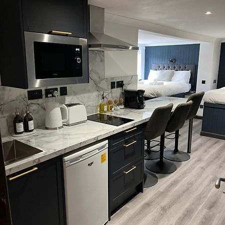 Sutherland Mini Apartments Fort William Esterno foto