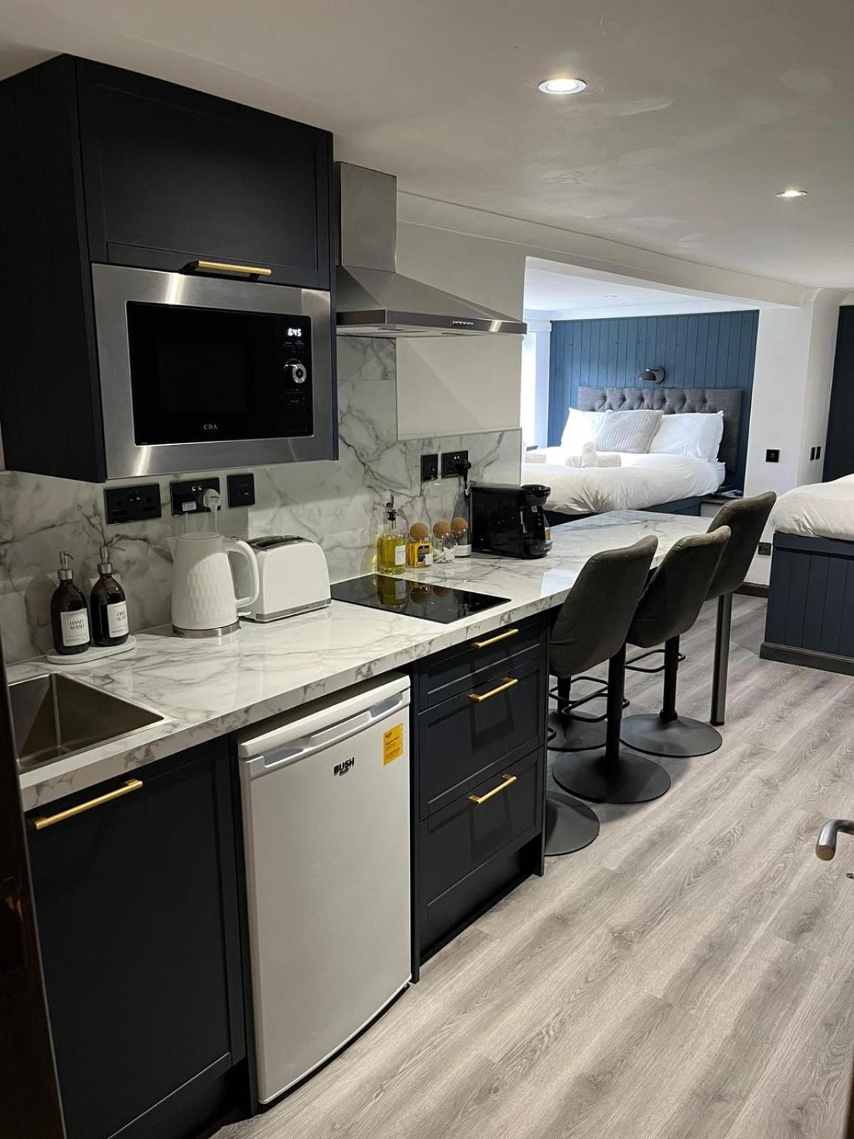 Sutherland Mini Apartments Fort William Esterno foto