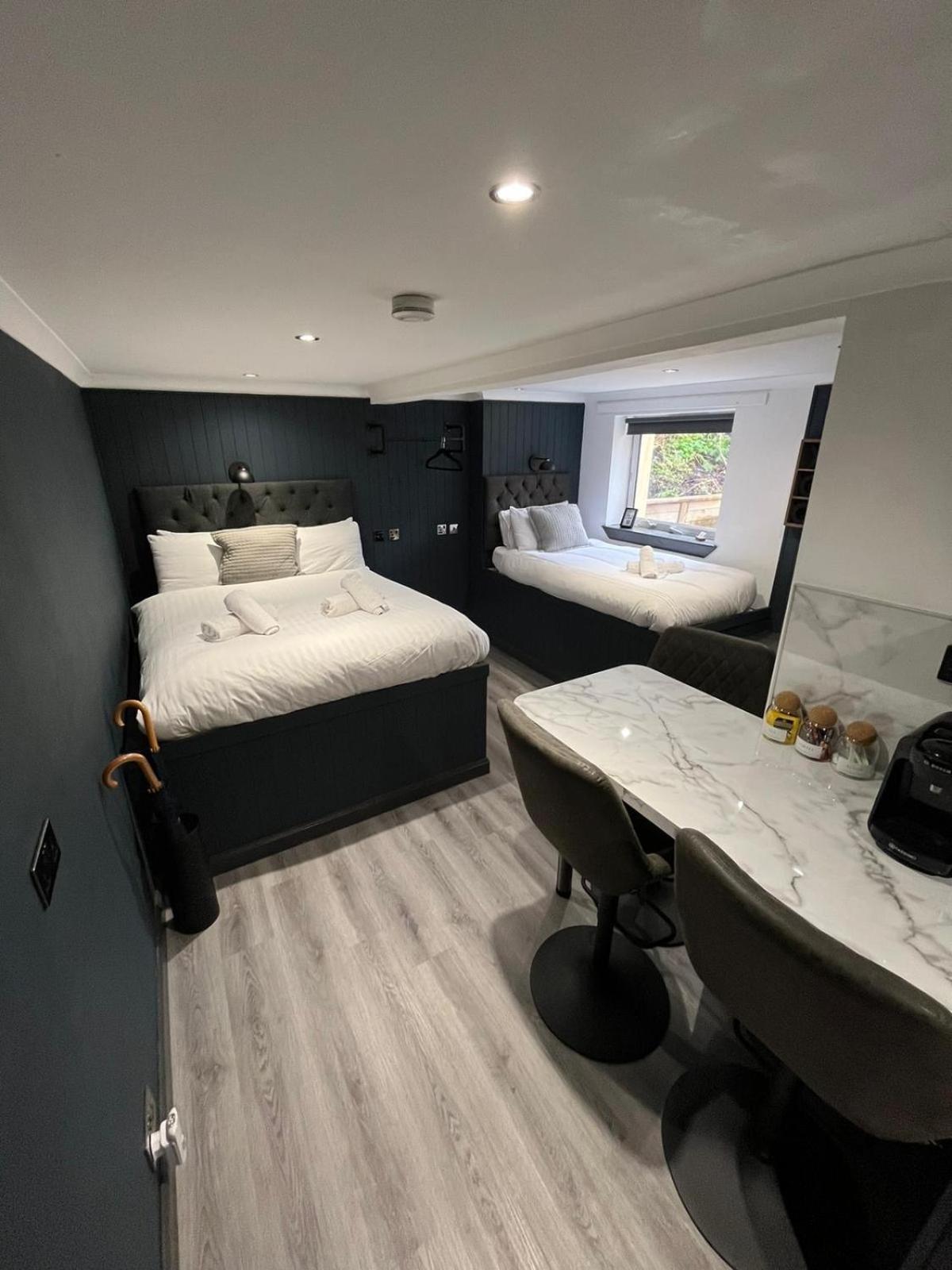Sutherland Mini Apartments Fort William Esterno foto