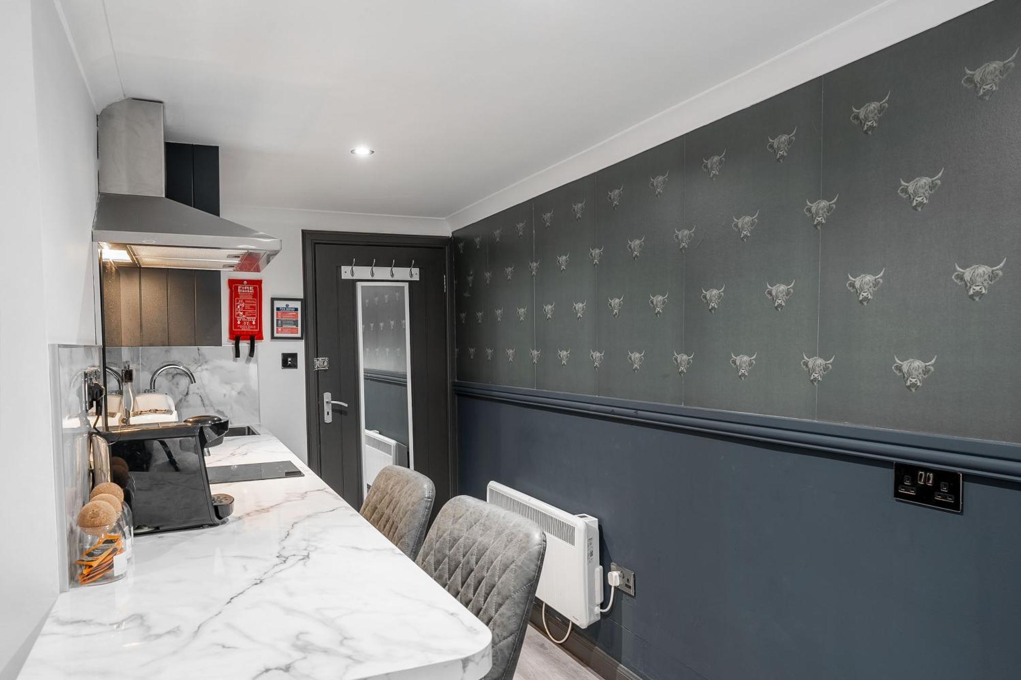 Sutherland Mini Apartments Fort William Esterno foto