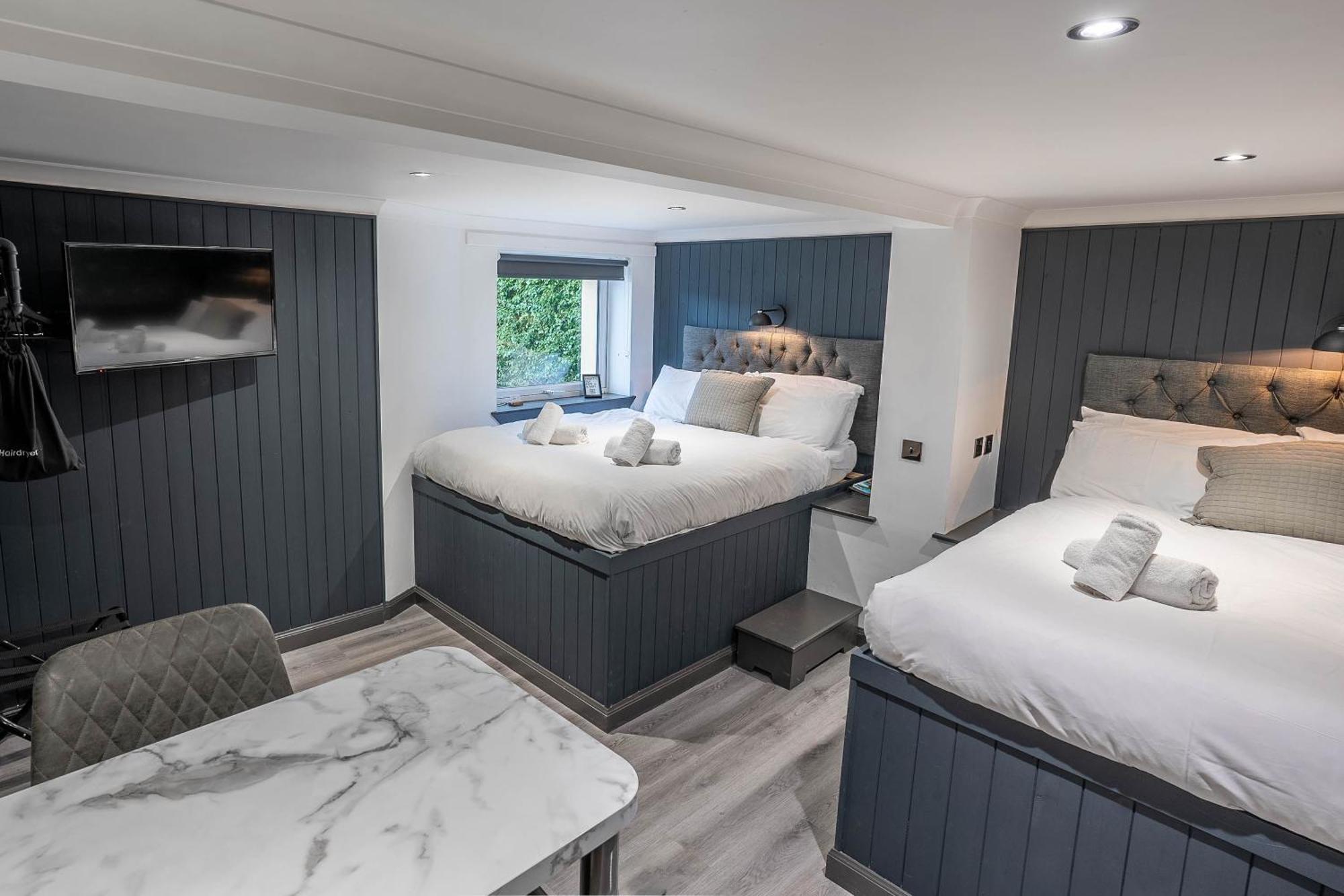 Sutherland Mini Apartments Fort William Esterno foto